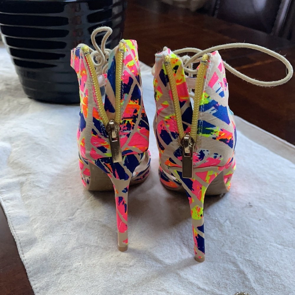 Anne Michelle Ankle Sandals - Picture 3 of 5